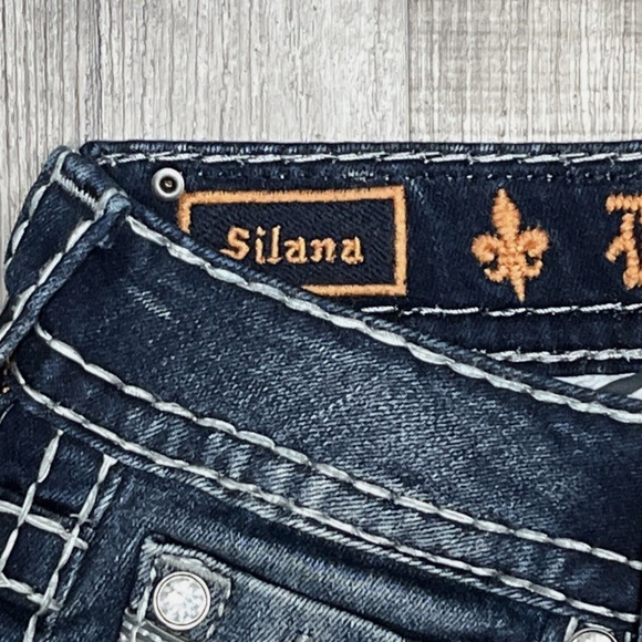 LOWRISE/ boot cut JEANS, SIZE 24w! - Picture 6 of 6